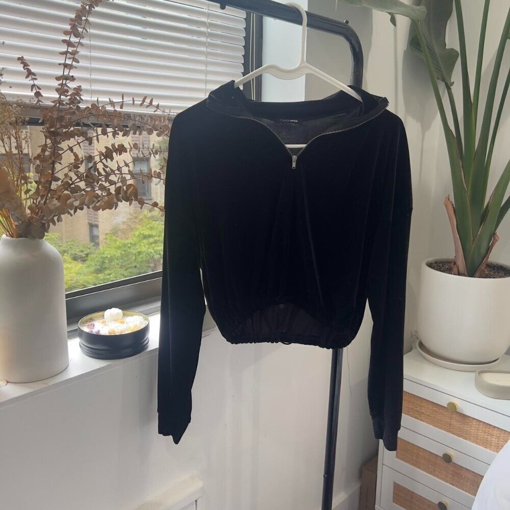 Black Velvet Adjustable Waist crop top